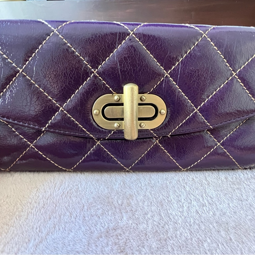 Chinese laundry, purple, clutch